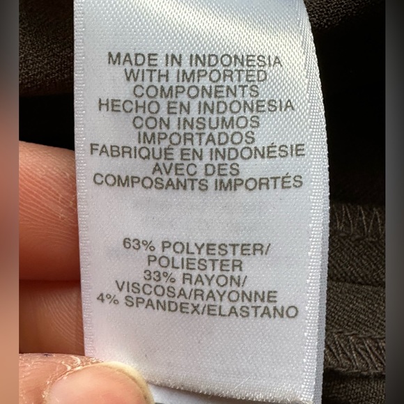 Liz Claiborne Audra Low Rise Waist Brown Straight Leg Dress Pants Sz 8P Pleated - Picture 11 of 15